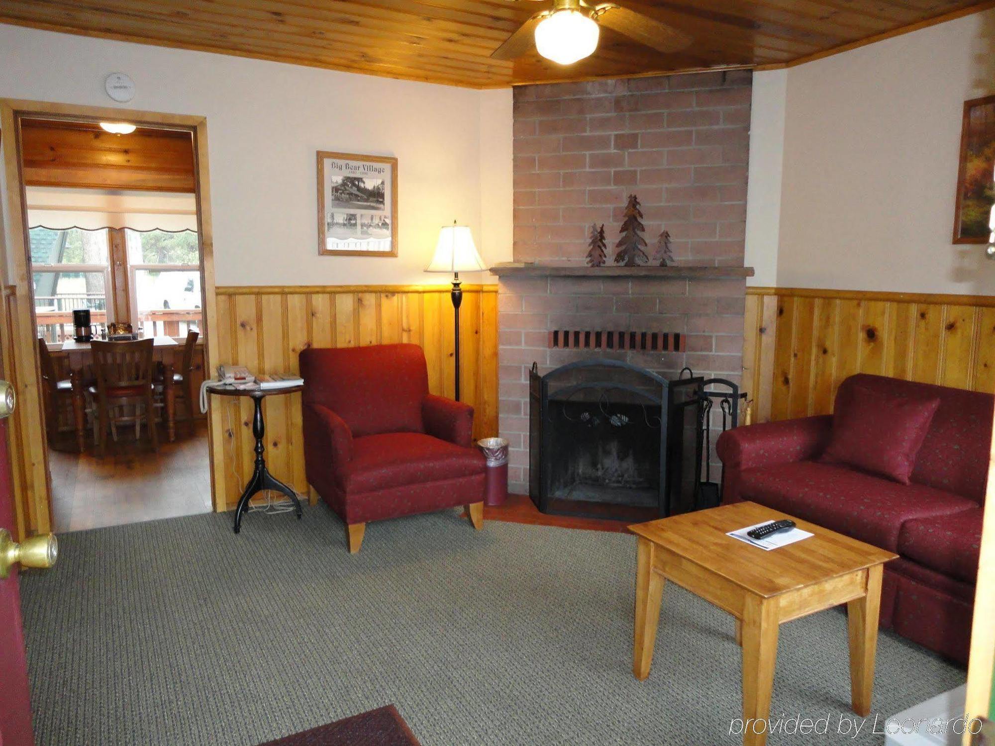 Bay Meadows Resort Big Bear Lake Bilik gambar