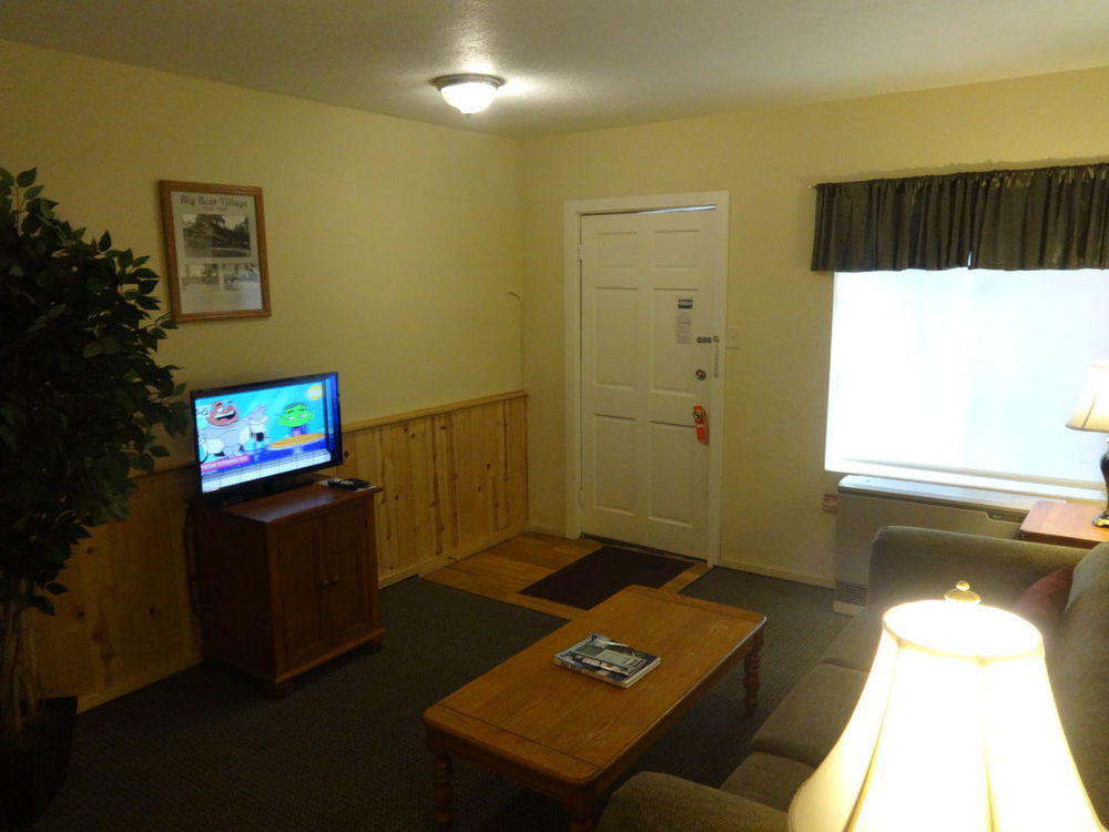 Bay Meadows Resort Big Bear Lake Bilik gambar