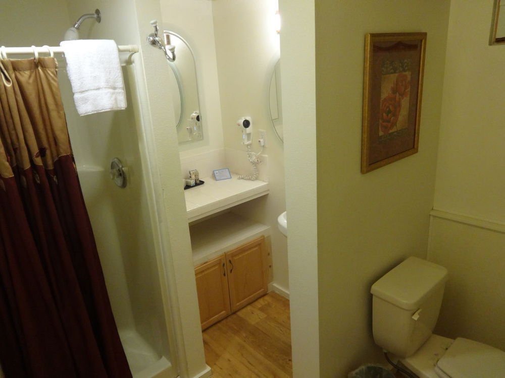 Bay Meadows Resort Big Bear Lake Bilik gambar
